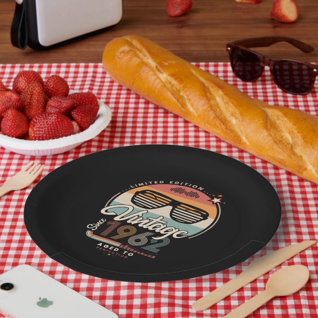 Plato De Papel Vintage desde 1962 (Picnic)