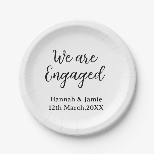 Plato De Papel We are Engaged couple name date calligraphystylish (Anverso)