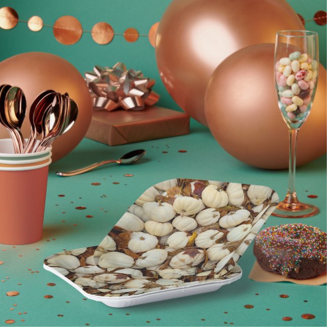 Plato De Papel White Pumkin Paper Plate (Multi)