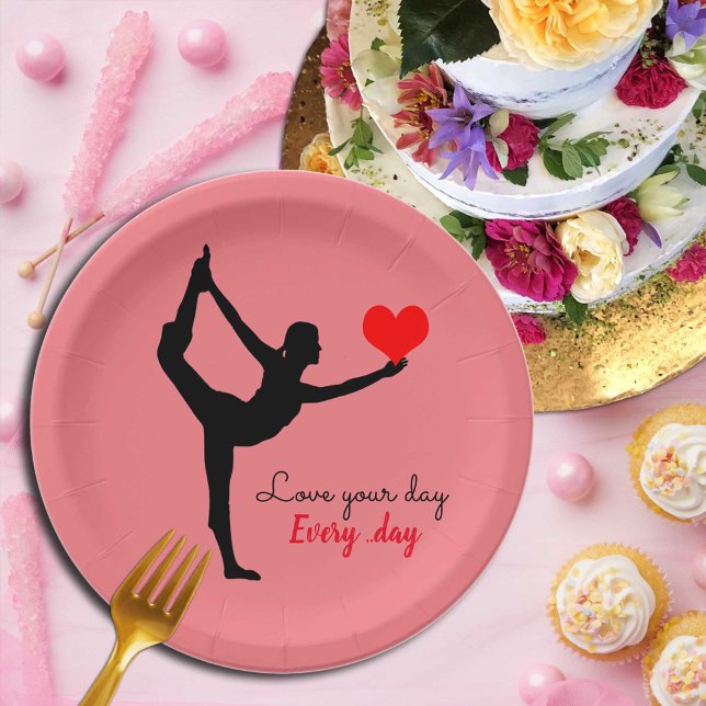 Plato De Papel Yoga Heart & Love your day, Every day / Yogini (Subido por el creador)