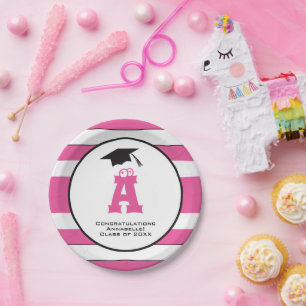 Plato personalizado de papel rosa para graduada