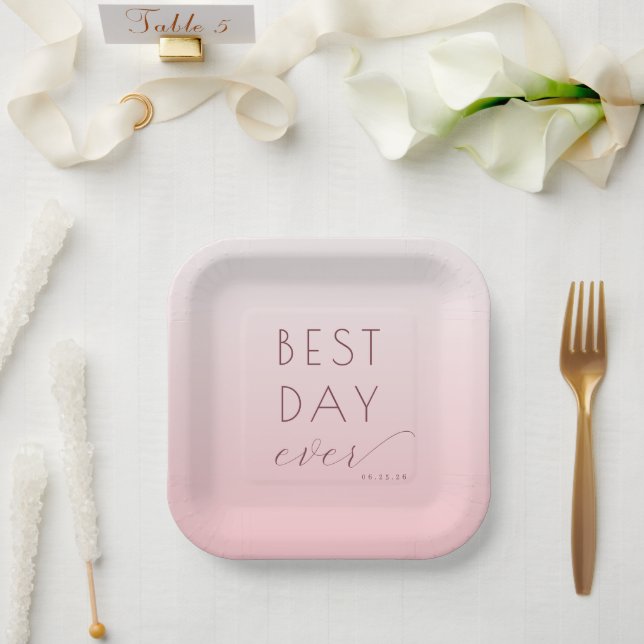 Platos de boda con gradiente rosa romántico (Boda)