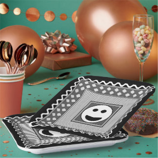 Platos de fiesta Smile Tile en B y N