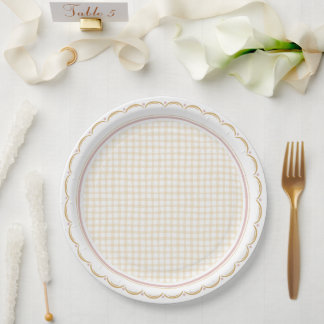Platos de papel con festón y cuadros
