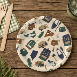 Platos de papel con patrón de garabato de aventura