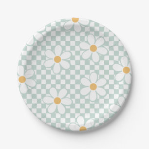 Platos de papel de cumpleaños con cuadros retro y 