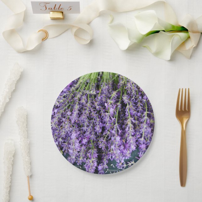 Platos de papel floral de lavanda (Boda)