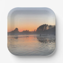 Platos de papel para fiesta al atardecer