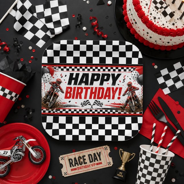 Platos de papel para fiesta de cumpleaños de carre (Subido por el creador)