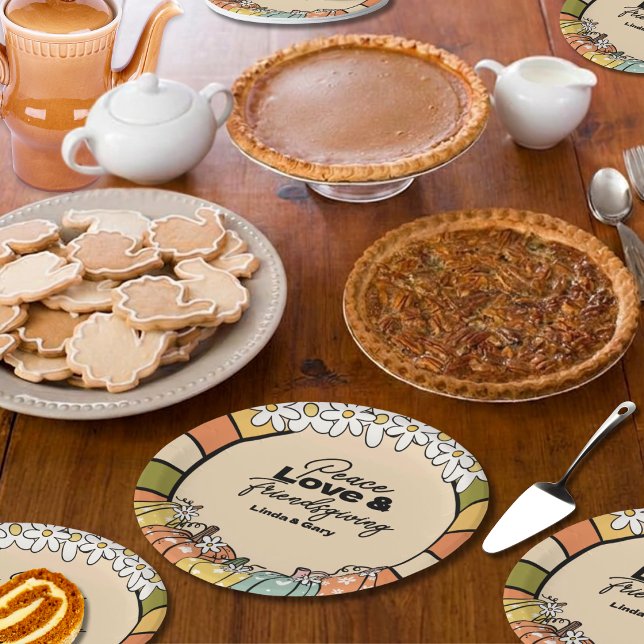 Platos de postre de papel para Friendsgiving  (Subido por el creador)
