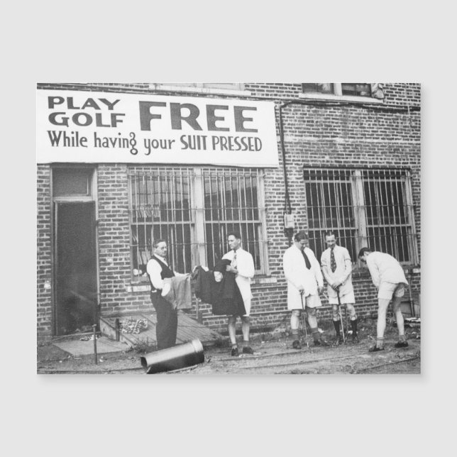 Play Golf Free (While Having Your Suit Pressed) Po (Anverso)