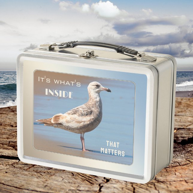 Playa Cute Seagull (Lunch Box featuring a peaceful scene with a young seagull on the beach)