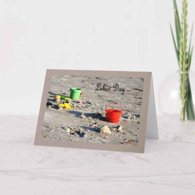 Playa de tarjetas del Día del Trabajo con velas co (Anverso)