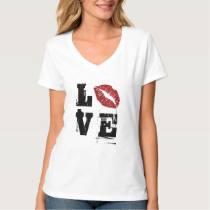 Playful Red Lips apiló la camiseta de San Valentín