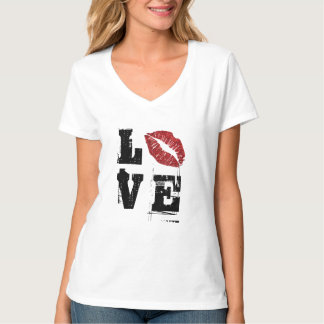 Playful Red Lips apiló la camiseta de San Valentín