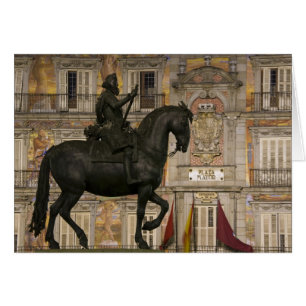 Plaza Mayor con estatua de Filipe III, Madrid,