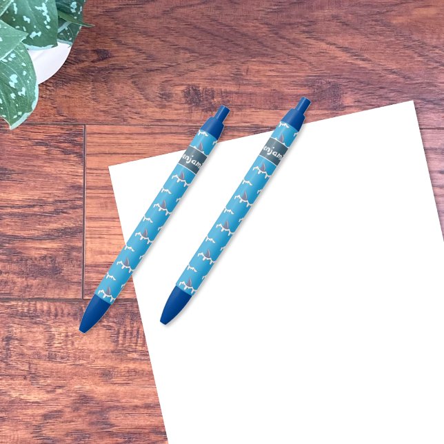 Pluma azul con nombre de patrón de aletas de tibur (Subido por el creador)