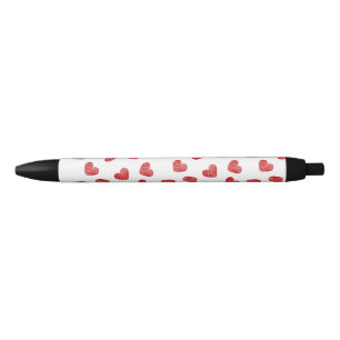 Pluma con estampado en el corazón rojo