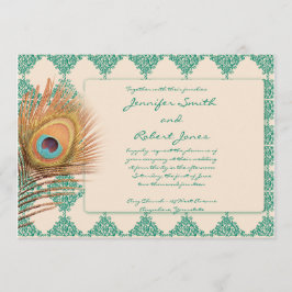 Pluma de pavo real sobre la invitación a la boda V