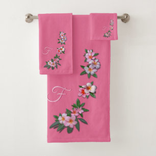Plumeria en rosa con su monograma