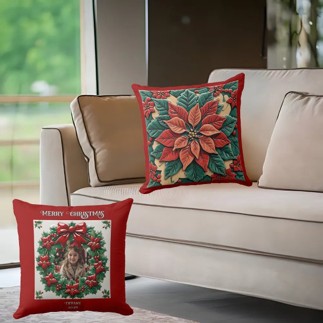 Poinsettia en el Cojín decorativo Rojo (Subido por el creador)