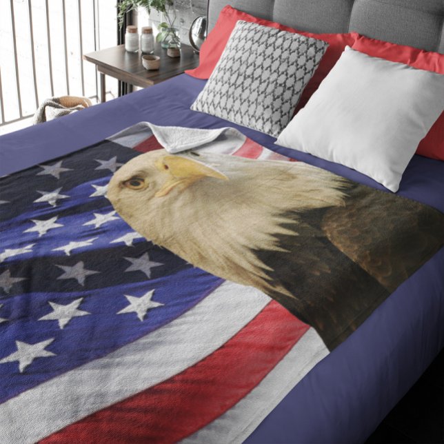 Polar Aguila calva americana y manta de la bandera (American Bald Eagle and Flag Fleece Blanket)