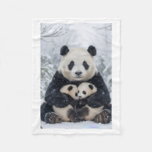 Polar Familia de pandas en manta de nieve