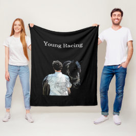 Polar Hombre sujeta una manta de lana oscura