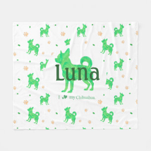 Polar Manta con silueta de chihuahua verde pastel person