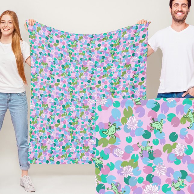 Polar Manta de felpa rosa con ranas verdes caprichosas  (Subido por el creador)