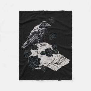 Polar Raven, cráneo y Rosas lanzan una manta