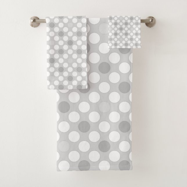Polka dots white gray and white light gray (In situ)