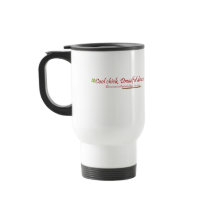 Polluelo fresco. Taza terrible de la enfermedad