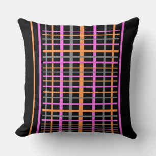 Polvo de patrón de cuadros. Cojín decorativo negro