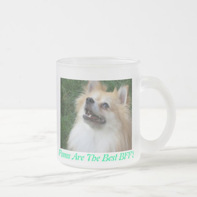 Pomeranian heló la taza (Derecha)