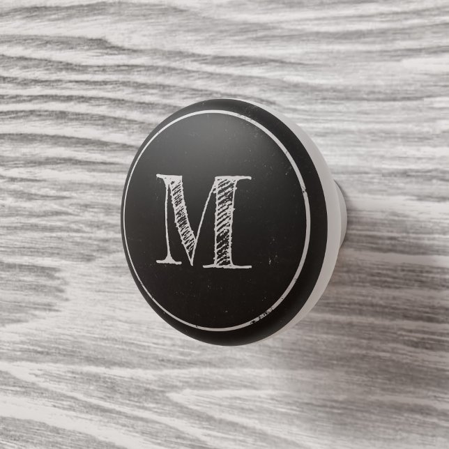 Pomo de cajón monogramado ruso negro y blanco (A simple black and white rustic monogrammed ceramic knob for all your ceramic knob needs)