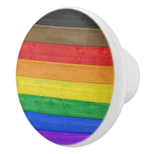 Pomo De Cerámica Bandera de orgullo gay inclusiva de SlipperyJoe's 