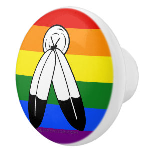 Pomo De Cerámica bandera del orgullo de dos espíritus de SlipperyJo