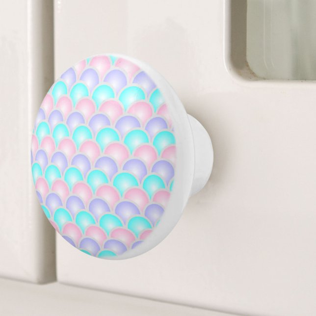 Pomo De Cerámica bonito rosa morado aqua balanzas de sirena azul pa (pretty purple pink aqua blue pastel mermaid scales ceramic knob)