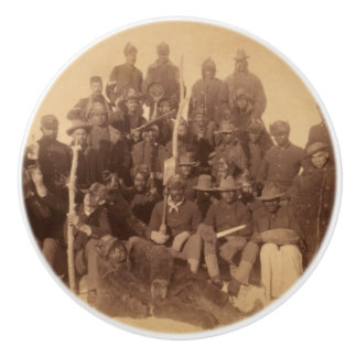 Pomo De Cerámica Caballería de Combate Negra Americana: Guerreros B