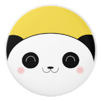Cara atractiva feliz de la panda de Cheeked Kawaii