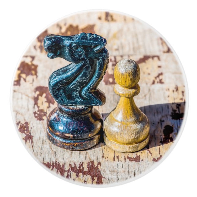 Pomo De Cerámica Chess Pawn y Knight - Veteranos (Anverso)