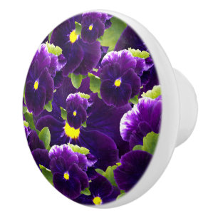 Pomo De Cerámica Clusters de Pansy Púrpura Profundo: Belleza Majest