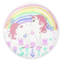 Cuento de hadas del unicornio, arco iris, flores y