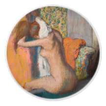 Edgar Degas - Después del baño, mujer limpiando el