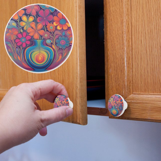 Pomo De Cerámica Groovy Retro Flower Vase (Subido por el creador)