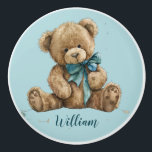 Pomo De Cerámica Nursera Baby Blue Teddy Bear Nombre<br><div class="desc">Perfecto para una habitación de niñera o de niño pequeño - con ese precioso oso de peluche - completado con su nombre de escritura personalizado. Cualquier pregunta de diseño envía un chat o un correo electrónico a charmdesignstudio@rcn.com y estaremos encantados de asistirle.</div>