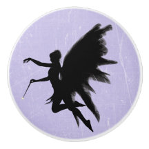 Púrpura de hadas negra de la madre de dios o botón