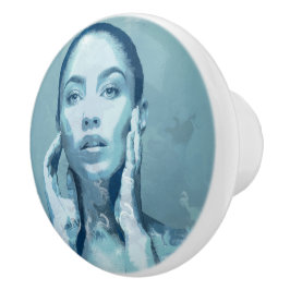 Pomo De Cerámica "Woman in Blue"