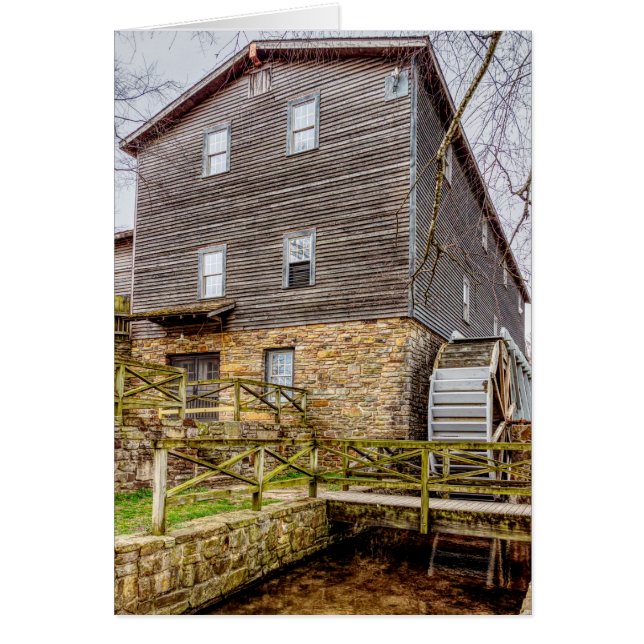 Por debajo de Edwards Mill (Frente)